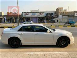 کرایسلەر 300